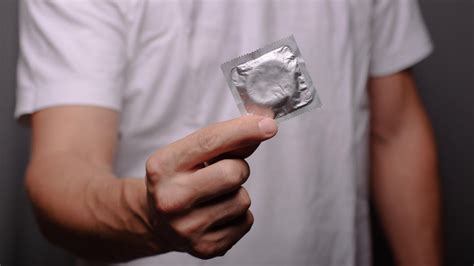 Blowjob ohne Kondom Hure Erps Kwerps